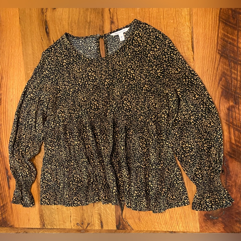 POPSUGAR Long Sleeve Black & Tan Animal Print Top, Back Keyhole Button, Size Med